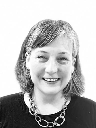 Karen Holmes